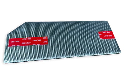 a heat deflecting part